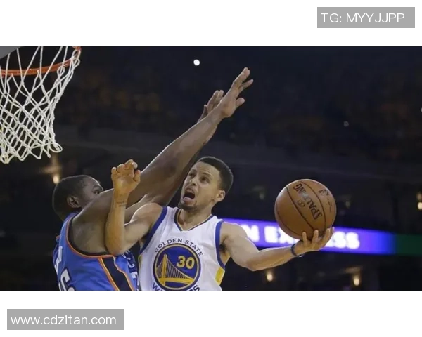 2016年NBA常规赛雷霆勇士对决精彩回顾与赛后分析