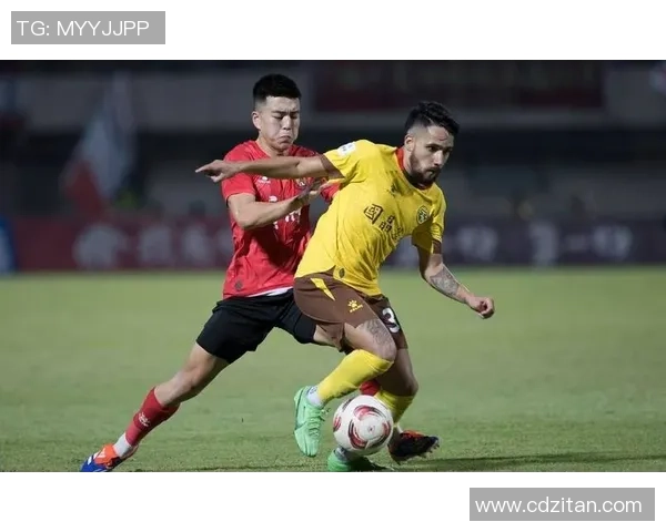 U19法国与意大利激战正酣青年才俊争夺欧洲足球荣耀