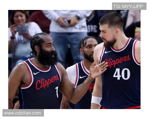 勇士与快船精彩对决全场录像回顾2月23日比赛精彩瞬间分析 勇士与快船精彩对决全场录像回顾2月23日比赛精彩瞬间分析