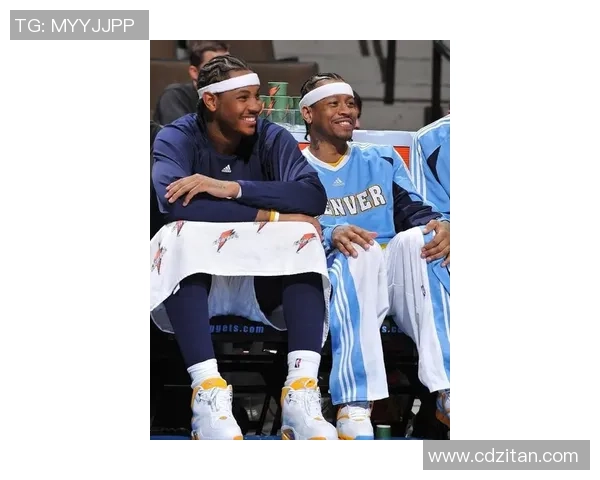 安东尼与弗格森激战正酣谁将成为这场巅峰对决的胜者 安东尼与弗格森激战正酣谁将成为这场巅峰对决的胜者