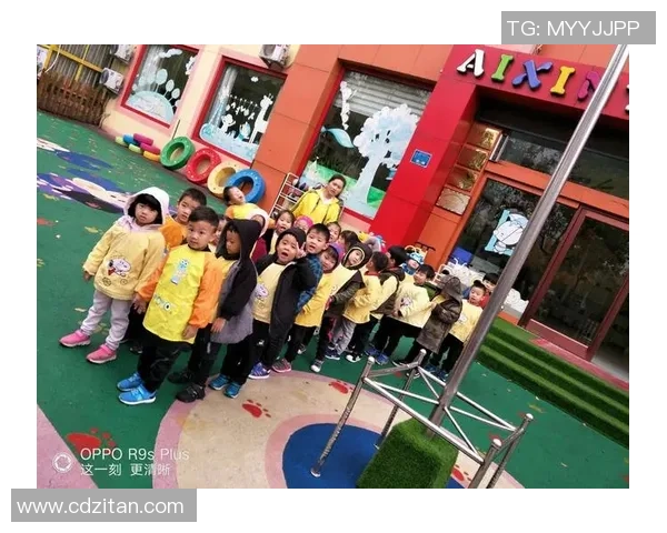 湖人队与老鹰队激战正酣NBA赛场精彩瞬间回顾与分析